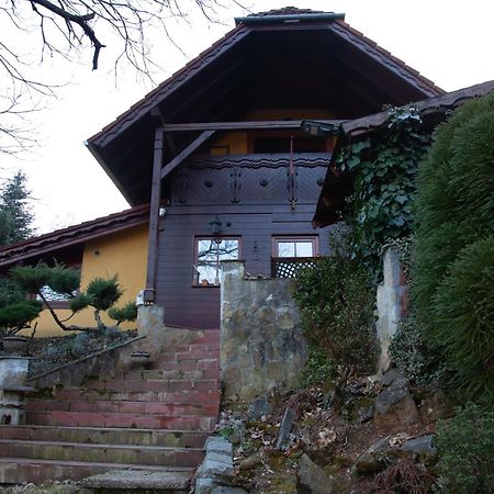 Mohas Vendeghaz Koszeg Mohas Ut 107 Hotel Екстериор снимка