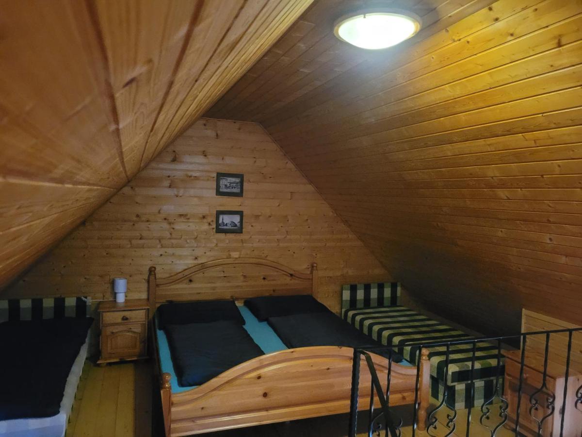 Mohas Vendeghaz Koszeg Mohas Ut 107 Hotel Екстериор снимка