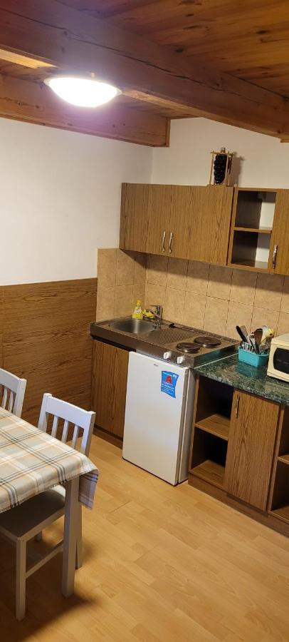 Mohas Vendeghaz Koszeg Mohas Ut 107 Hotel Екстериор снимка