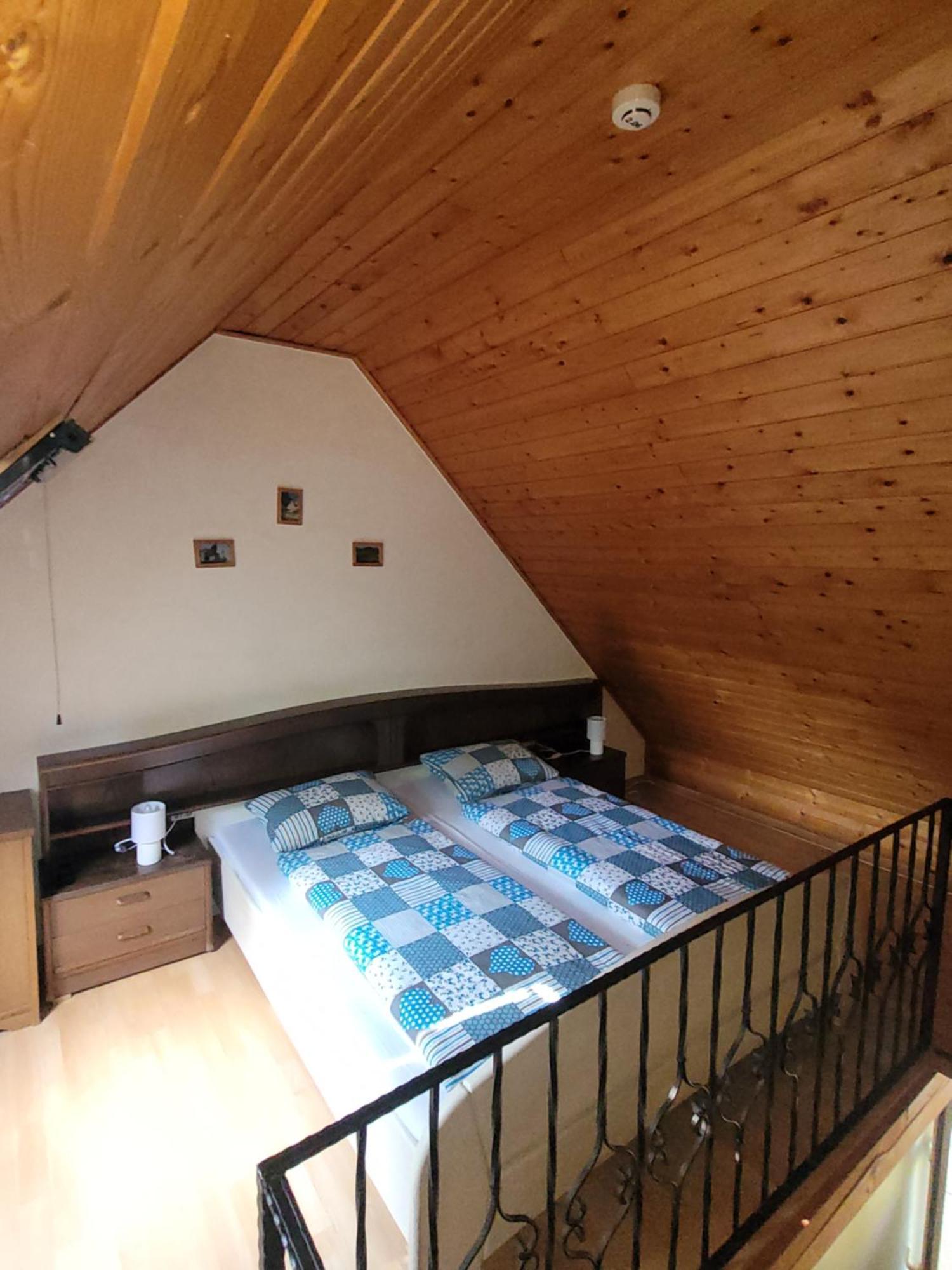 Mohas Vendeghaz Koszeg Mohas Ut 107 Hotel Стая снимка