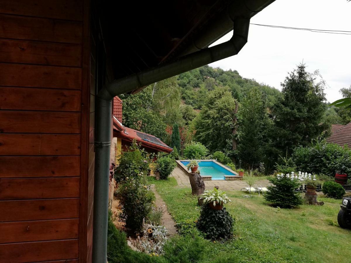 Mohas Vendeghaz Koszeg Mohas Ut 107 Hotel Екстериор снимка